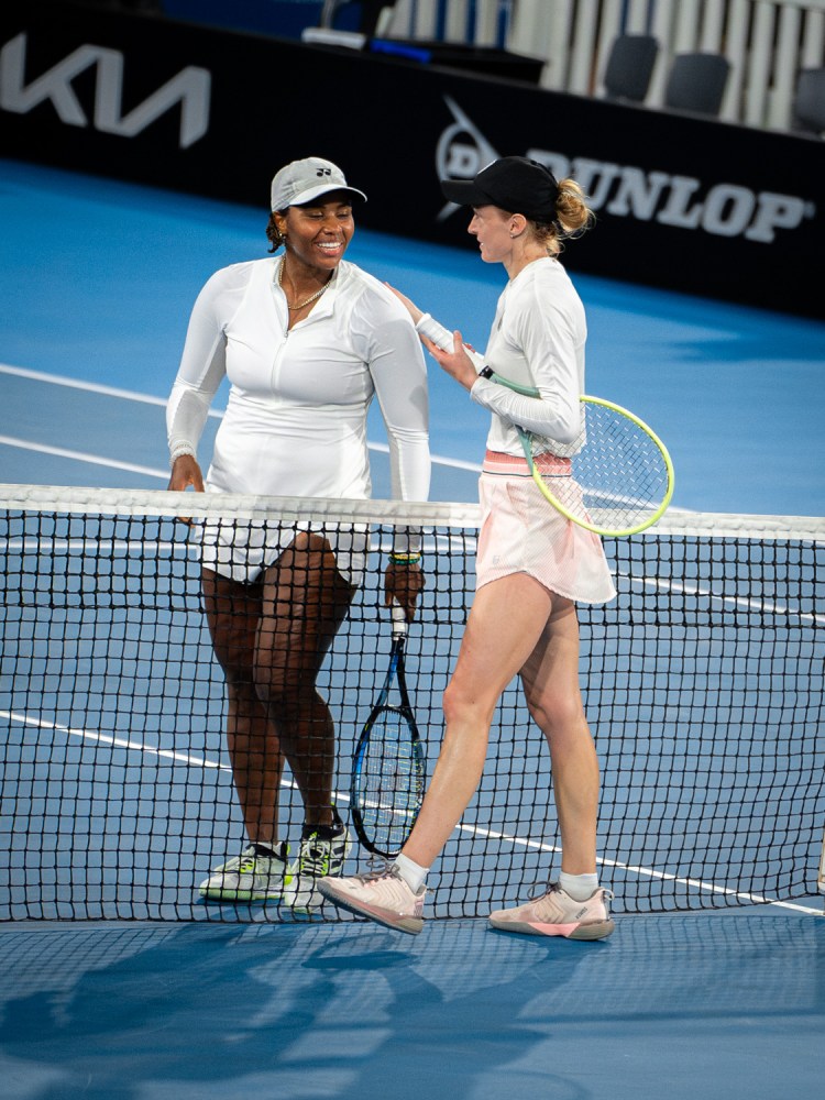 sports-photography-adelaide freelance-sports-photographer football-photographer