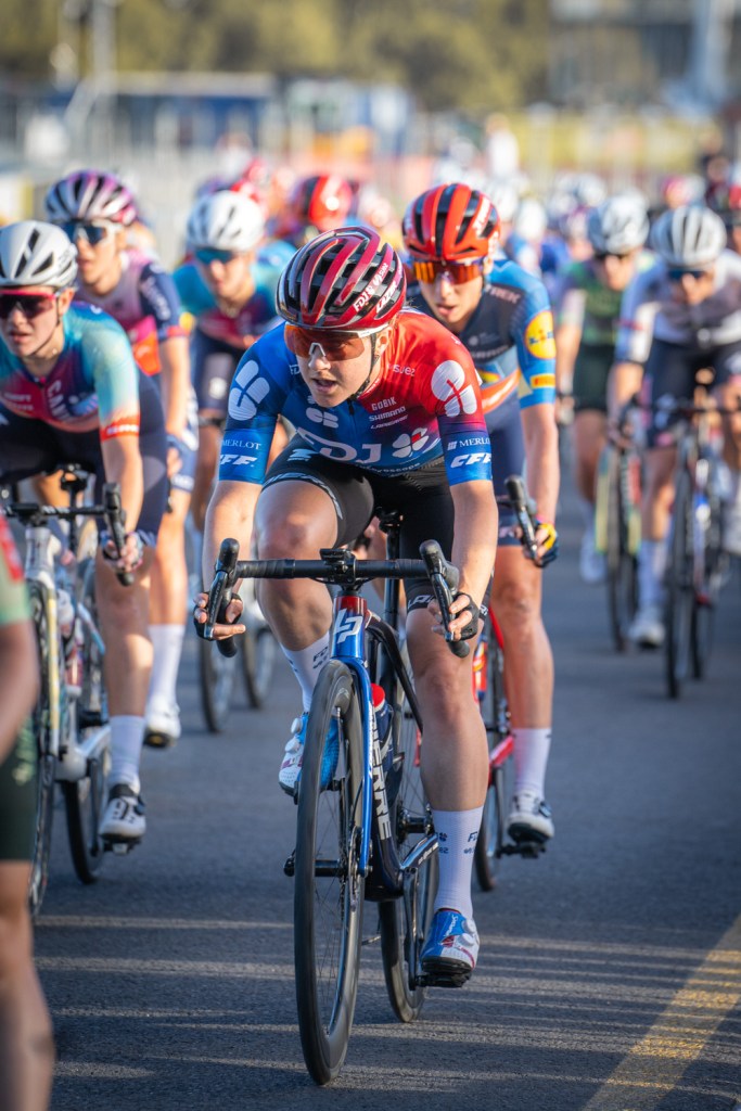 sports-photography-adelaide freelance-sports-photographer football-photographer