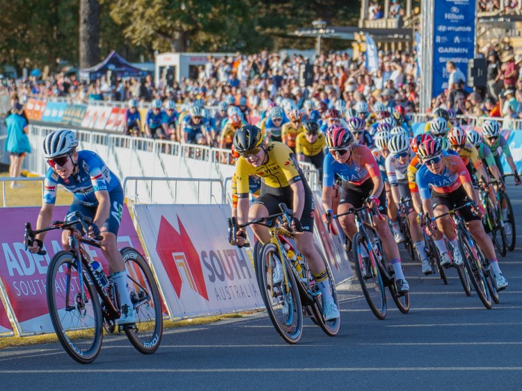 sports-photography-adelaide freelance-sports-photographer football-photographer