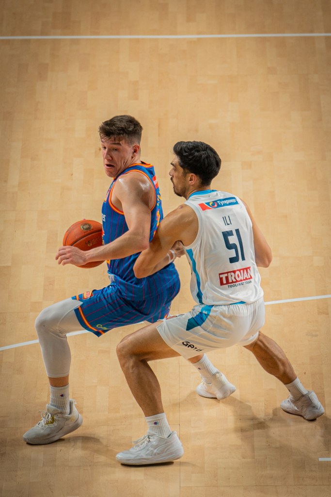 sports-photography-adelaide freelance-sports-photographer football-photographer